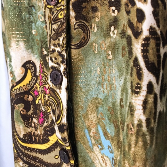 3 for $75!!! Peter Nygård Animal print blouse, size Medium. - Picture 4 of 5